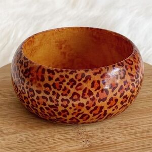 EUC Chunky Wooden Leopard Print Bangle